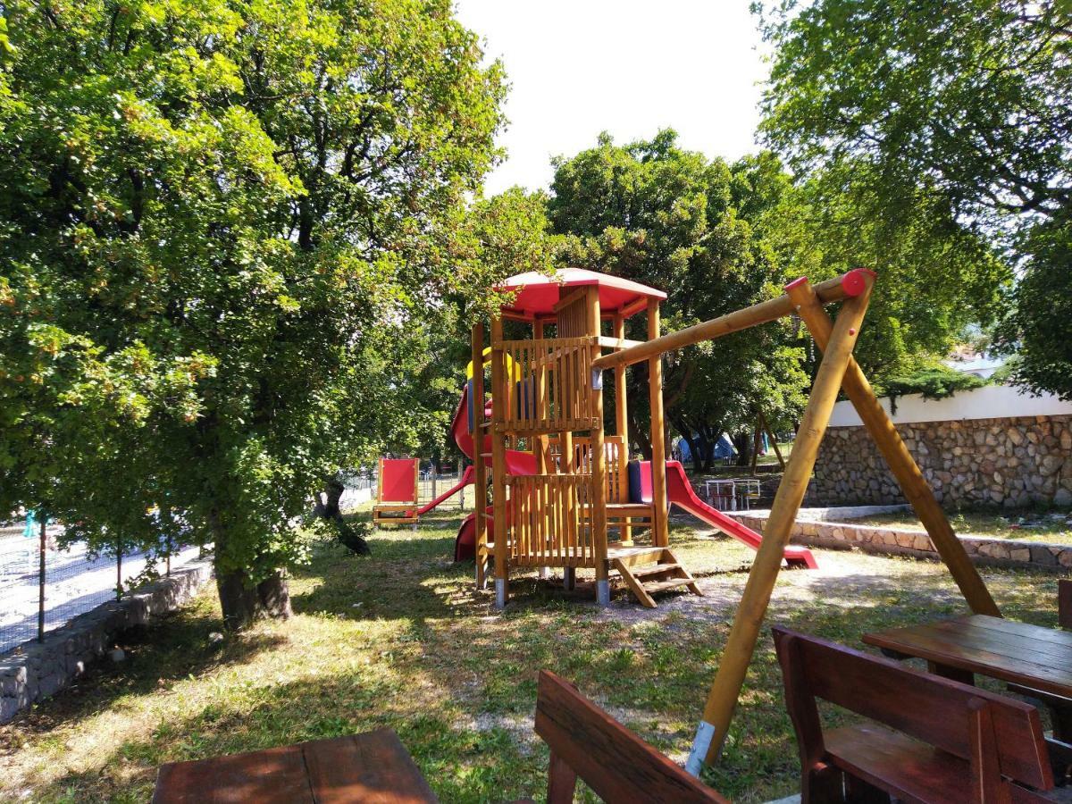 Small Camp Klenovica Exterior photo